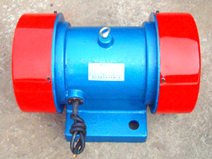 可根据YZO型号电机的安装方式改变激振力的方向